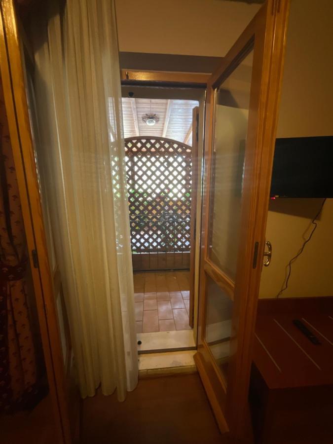 La Terrazza Dei Ciliegi Otel Santa Maria Degli Angeli  Dış mekan fotoğraf